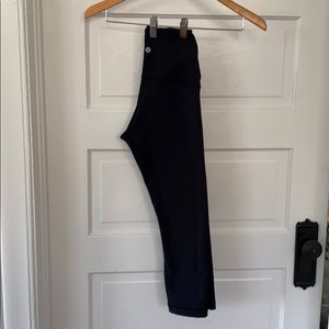 Lululemon Athletica Black crops